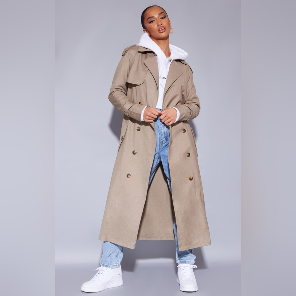 NWT Prettylittlethings trench coat Sz 14